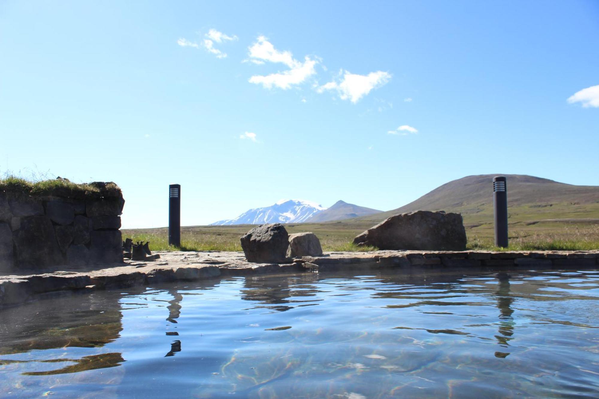 Laugarfell Accommodation & Hot Springs מראה חיצוני תמונה