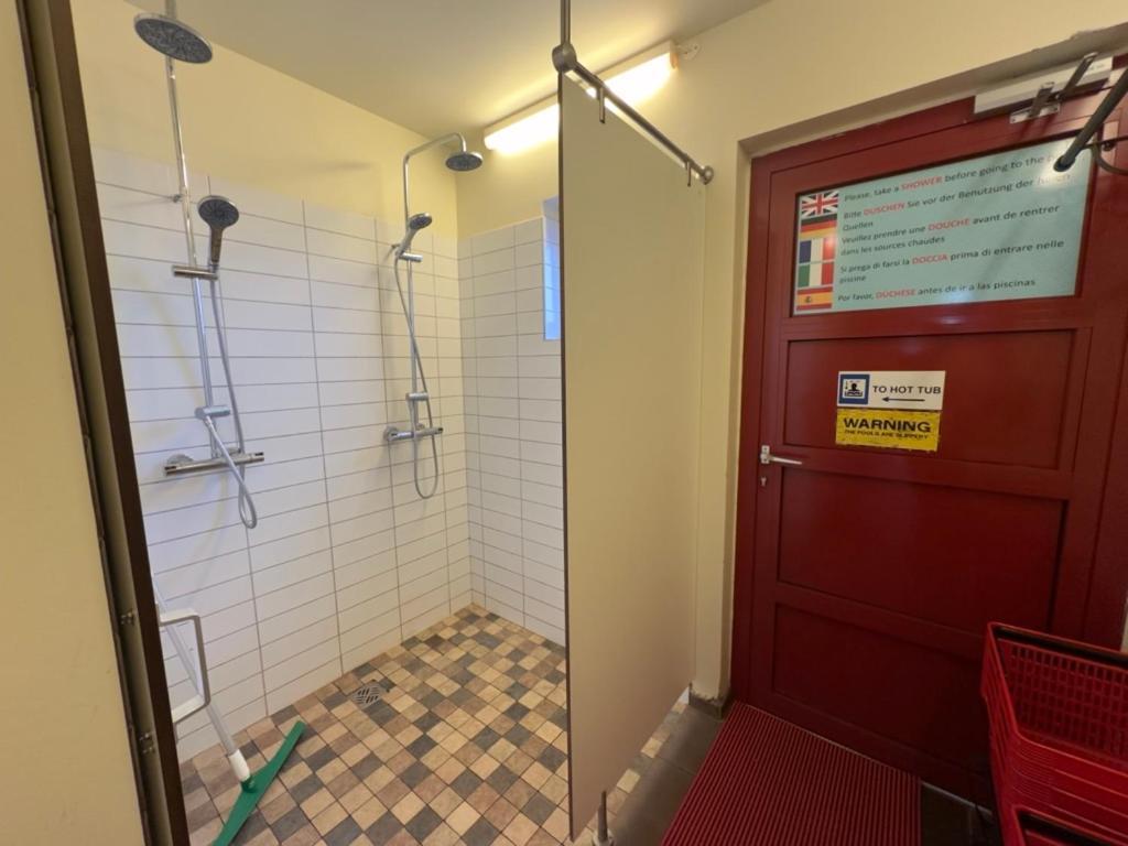 Laugarfell Accommodation & Hot Springs מראה חיצוני תמונה