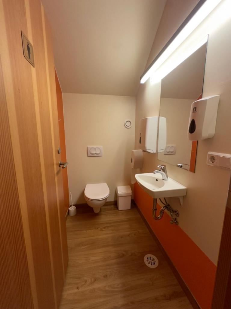 Laugarfell Accommodation & Hot Springs מראה חיצוני תמונה
