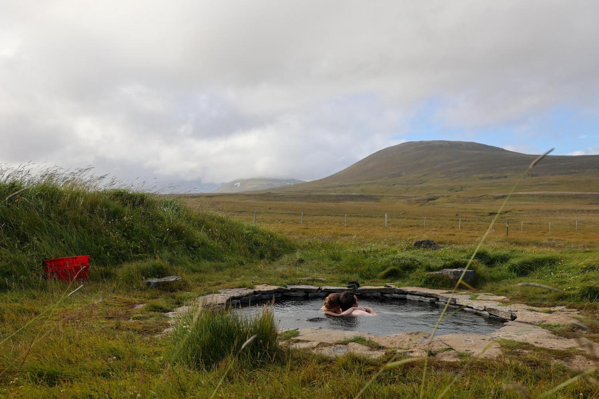 Laugarfell Accommodation & Hot Springs מראה חיצוני תמונה