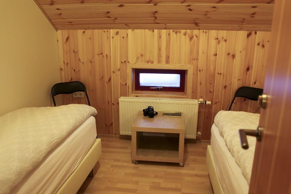 Laugarfell Accommodation & Hot Springs מראה חיצוני תמונה