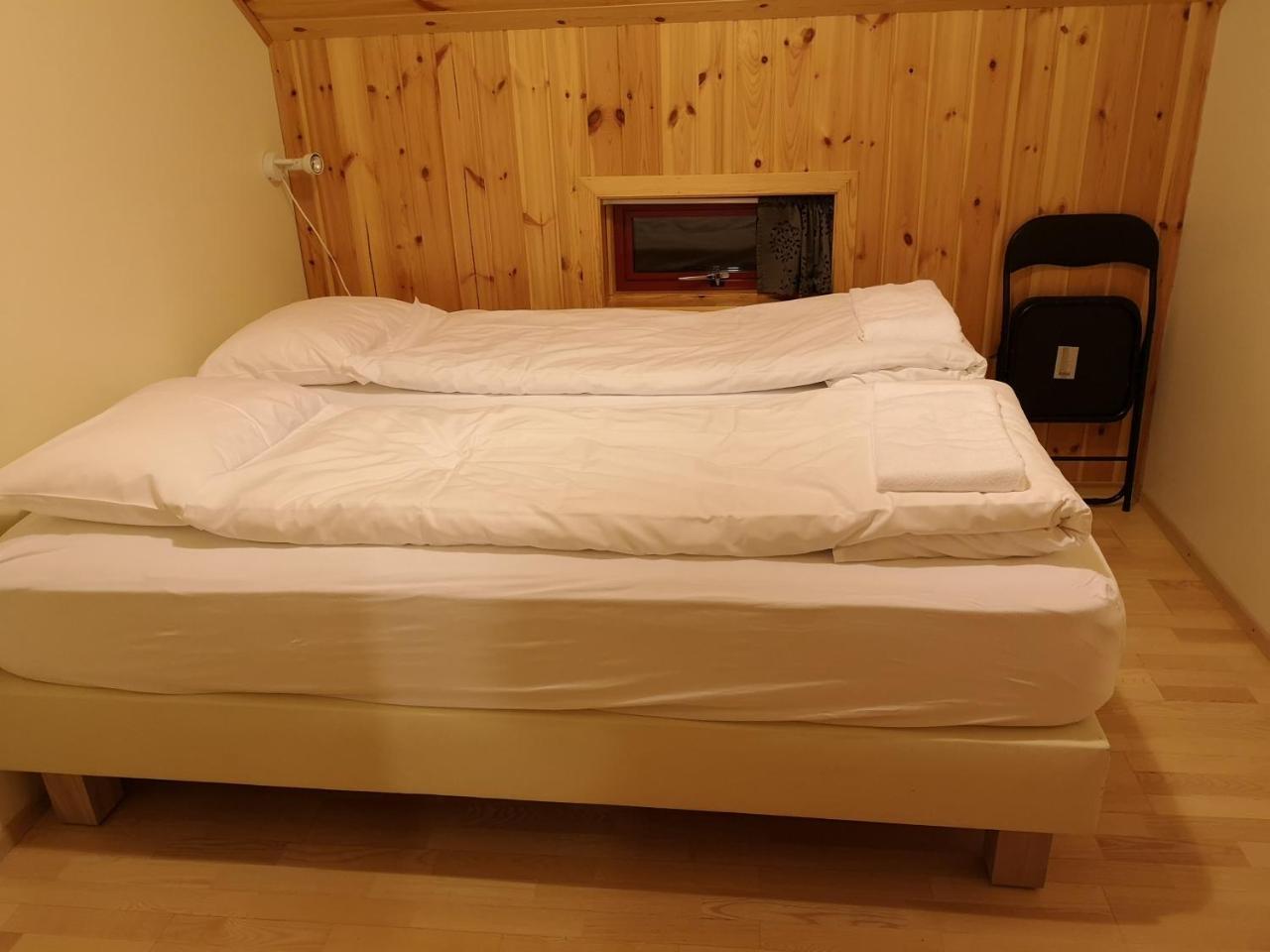 Laugarfell Accommodation & Hot Springs מראה חיצוני תמונה